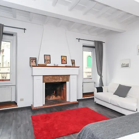 公寓 Gorgeous Trastevere Loft On The River 罗马